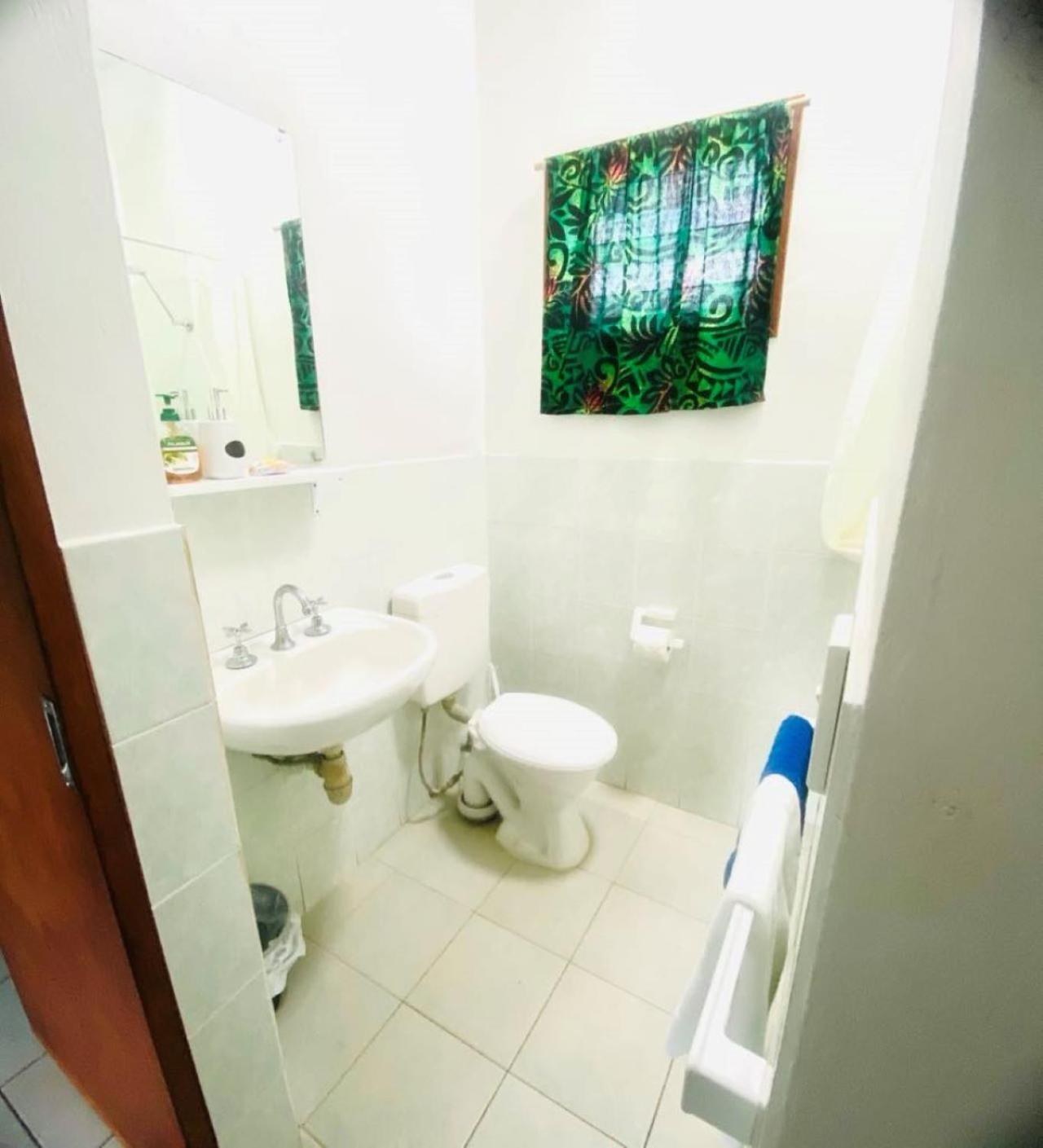 Travellers Motel Vanuatu พอร์ตวิลา ภายนอก รูปภาพ